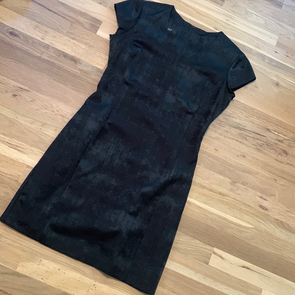 VINTAGE Julio Short Sleeve Knee-Length V-Neck Black Dress Women’s 10